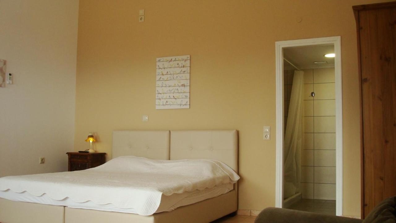 Merlot Village Rental Apartments Karia  Exterior photo